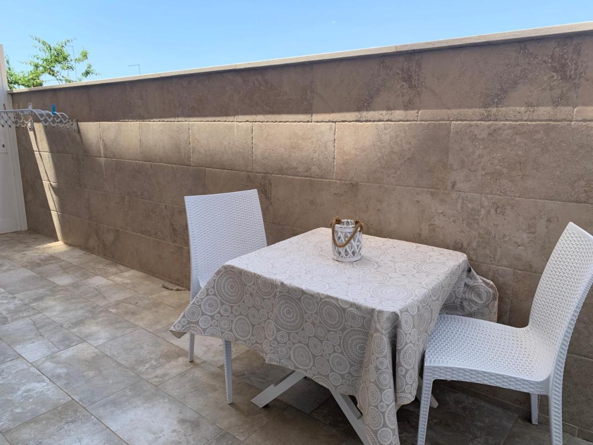 Monolocali White Angel Apartments Porto Cesareo Exterior foto